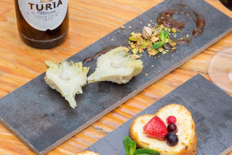 Alcachofas, sepia, calamar y congrio, productos del mes en Els Magazinos Alcachofas, sepia, calamar y congrio, productos del mes en Els Magazinos