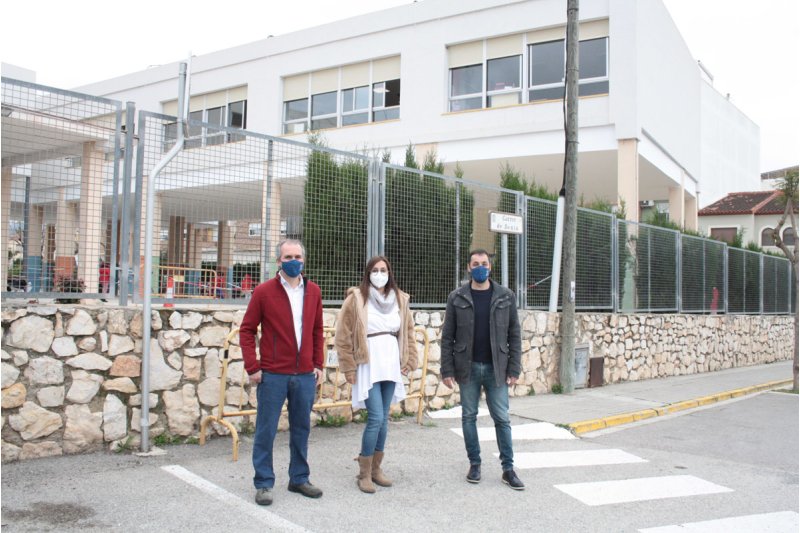 El equipo de gobierno de Ondara ultima la gran zona escolar unificada junto al Sanchis Guarner El equipo de gobierno de Ondara ultima la gran zona escolar unificada junto al Sanchis Guarner