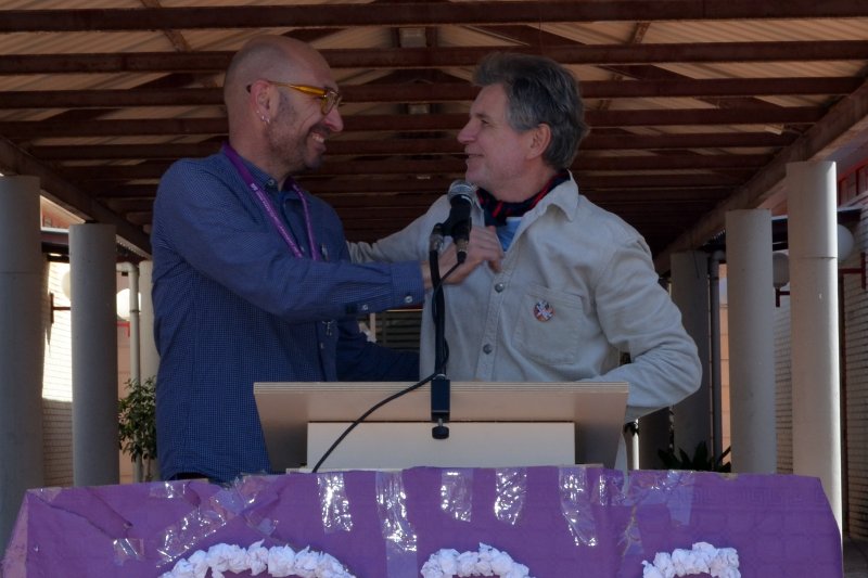 Fer visible l’invisible/  Pepa Ribes i Jimmy Higueras donen nom a dos pavellons de l’IES Maria Ibars  Fer visible l’invisible/  Pepa Ribes i Jimmy Higueras donen nom a dos pavellons de l’IES Maria Ibars