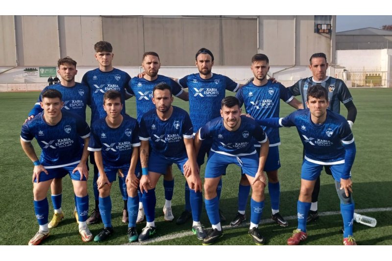 Regional Preferente: El Jávea golea en Benigànim y caen el Dénia y el Calpe  Regional Preferente: El Jávea golea en Benigànim y caen el Dénia y el Calpe