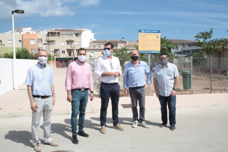 El diputat provincial d’Infraestructures supervisa les obres del Centre de Dia d’Ondara i el projecte de la nova biblioteca de Pego El diputat provincial d’Infraestructures supervisa les obres del Centre de Dia d’Ondara i el projecte de la nova biblioteca de Pego