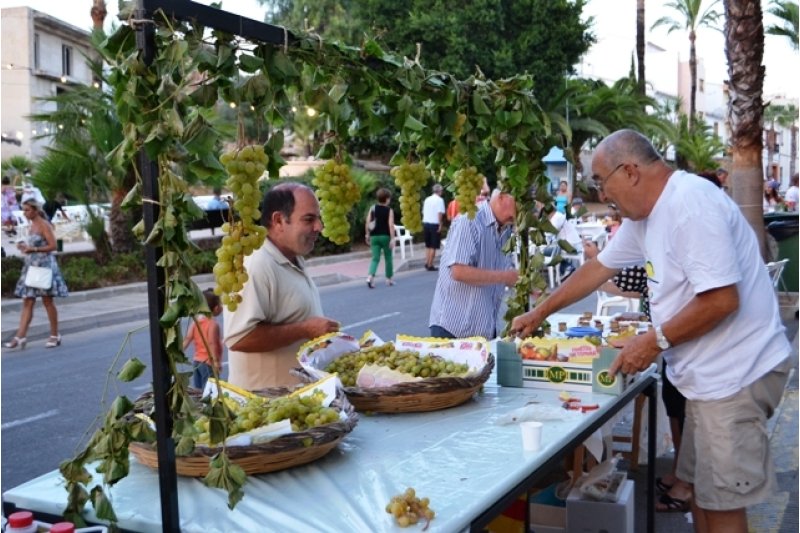 Teulada: La Festa del Moscatell fomenta i reviu tradicions i la cultura de la terra valenciana Teulada: La Festa del Moscatell fomenta i reviu tradicions i la cultura de la terra valenciana