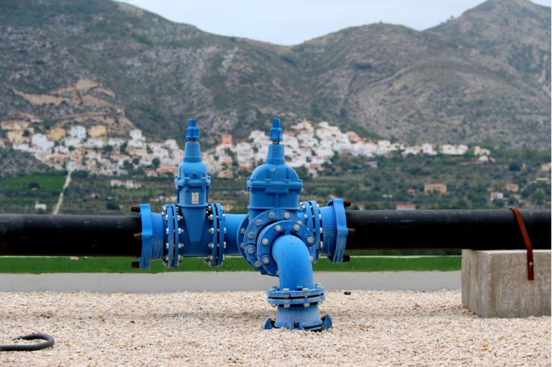 La millora a a la xarxa hÃdrica de Xaló continua amb la substitució de les canonades del sector sud La millora a a la xarxa hÃdrica de Xaló continua amb la substitució de les canonades del sector sud