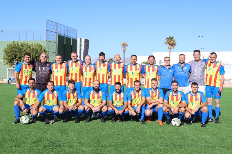 Liga Veteranos: El Oliva golea y el Bang Bang repite triunfo Liga Veteranos: El Oliva golea y el Bang Bang repite triunfo