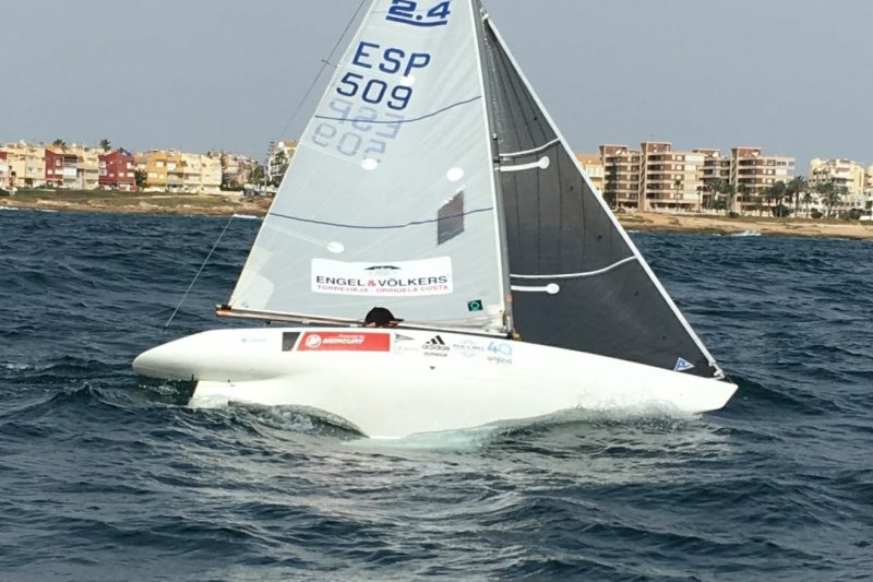 El regatista Rafa Andarias vence en la Copa de España de 2.4mR de vela adaptada El regatista Rafa Andarias vence en la Copa de España de 2.4mR de vela adaptada