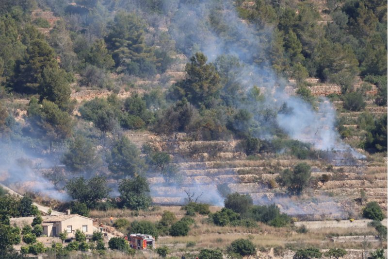Controlado un incendio en la Partida Mirabó de Pedreguer Controlado un incendio en la Partida Mirabó de Pedreguer