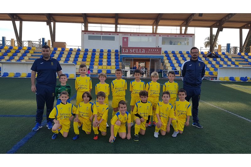 Futbol: Les competicions regionals paren per les falles Futbol: Les competicions regionals paren per les falles