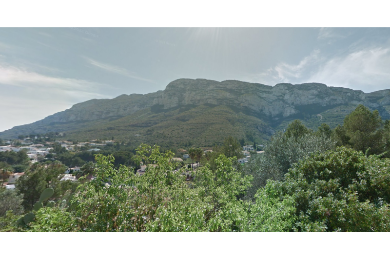 El Ayuntamiento de Dénia establece cinco zonas distintas de riesgo de incendios forestales y modifica el reglamento de cremas El Ayuntamiento de Dénia establece cinco zonas distintas de riesgo de incendios forestales y modifica el reglamento de cremas