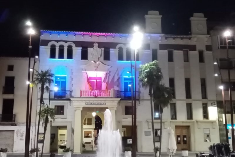 La Marina Alta se ilumina para recordar a los bebés que ya no están La Marina Alta se ilumina para recordar a los bebés que ya no están