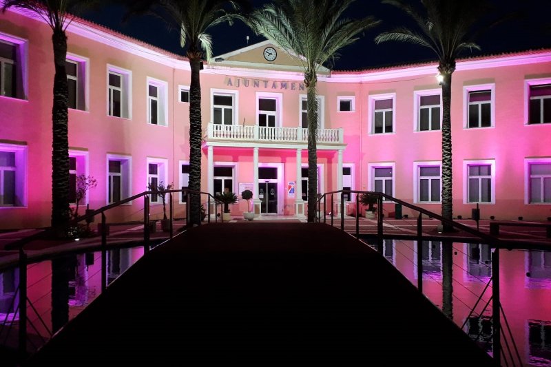 La Marina Alta se ilumina para recordar a los bebés que ya no están La Marina Alta se ilumina para recordar a los bebés que ya no están