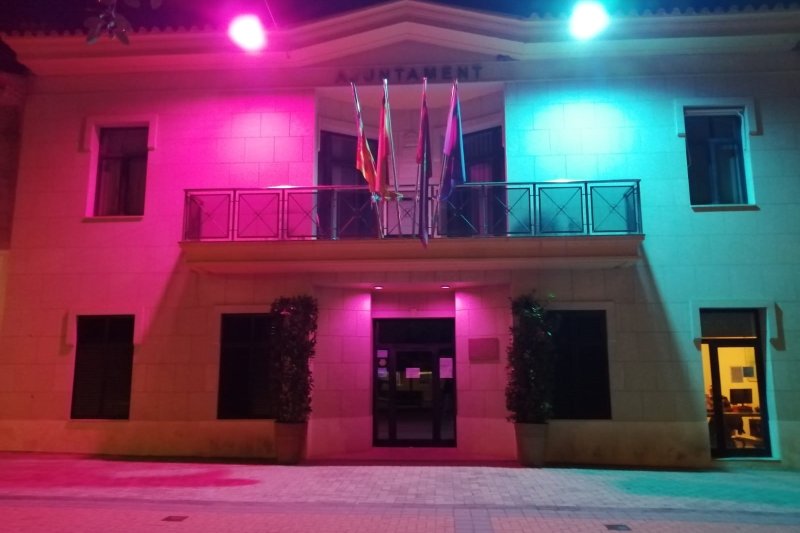 La Marina Alta se ilumina para recordar a los bebés que ya no están La Marina Alta se ilumina para recordar a los bebés que ya no están