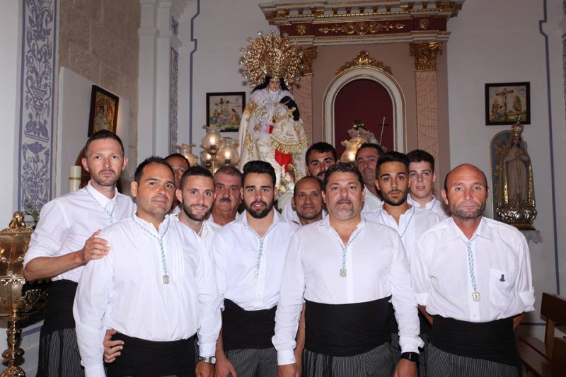 La Nit de Penyes i la cavalcada de disfresses posen fi a les festes de Moraira La Nit de Penyes i la cavalcada de disfresses posen fi a les festes de Moraira