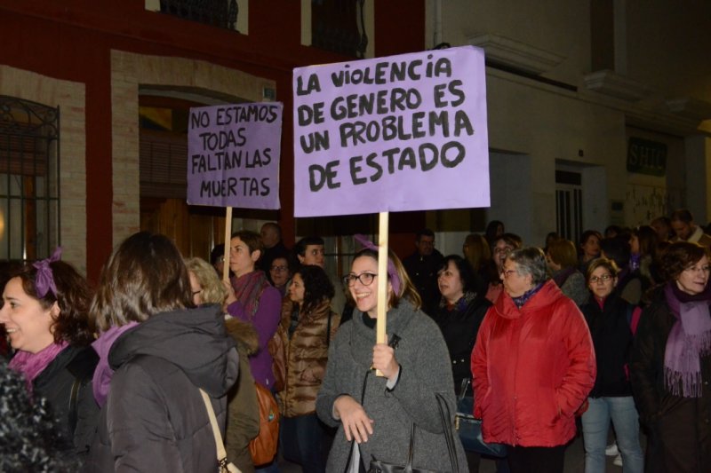 La manifestació a Pedreguer del Dia de la Dona clama contra les violències i les desigualtats de gènere La manifestació a Pedreguer del Dia de la Dona clama contra les violències i les desigualtats de gènere