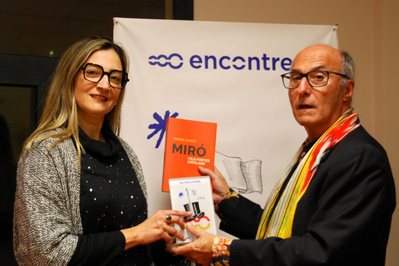 Els Encontres a Beniarbeig desvelen els vincles de Miró amb la poesia i la seua manera d’afrontar el feixisme Els Encontres a Beniarbeig desvelen els vincles de Miró amb la poesia i la seua manera d’afrontar el feixisme