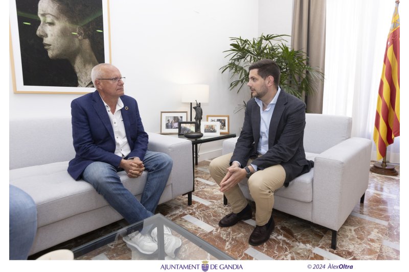 Dénia y Gandía retoman un frente común para exigir el tren Dénia y Gandía retoman un frente común para exigir el tren