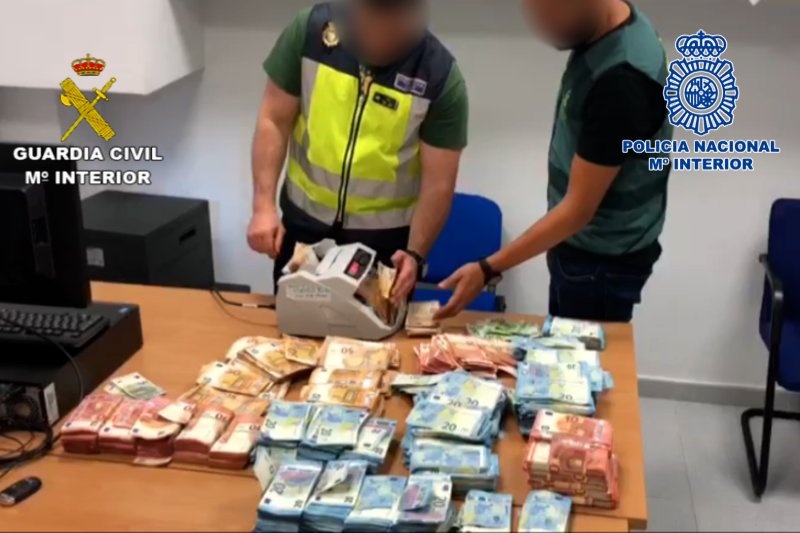 Macrooperación antidroga: Desarticulado un grupo criminal dedicado al tráfico de hachís a nivel internacional Macrooperación antidroga: Desarticulado un grupo criminal dedicado al tráfico de hachís a nivel internacional