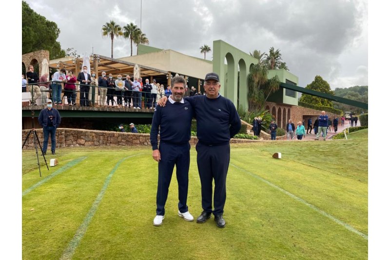 El Club de Golf La Sella reestrena sus instalaciones deportivas en el treinta y un aniversario con un entrañable encuentro entre Olazábal y Carriles El Club de Golf La Sella reestrena sus instalaciones deportivas en el treinta y un aniversario con un entrañable encuentro entre Olazábal y Carriles