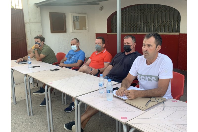 Preferente: Dimite en bloque la directiva del CD Jávea por “falta de ilusión” y con pagos pendientes de más de 100.000 euros Preferente: Dimite en bloque la directiva del CD Jávea por “falta de ilusión” y con pagos pendientes de más de 100.000 euros