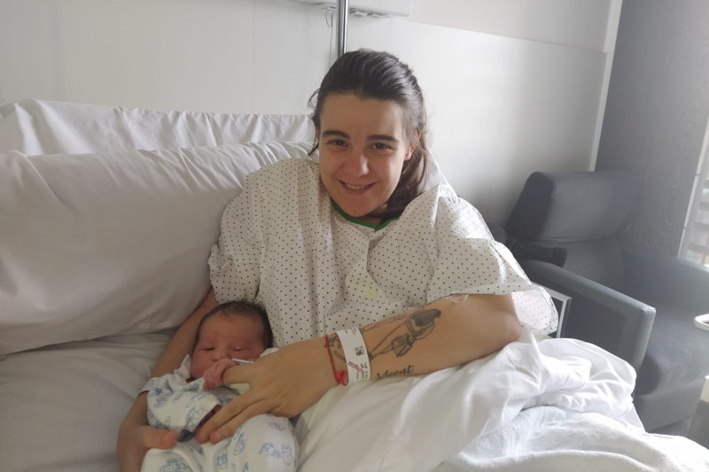 El primer bebé del  2024 nacido en la Marina Alta es una niña de Pedreguer El primer bebé del  2024 nacido en la Marina Alta es una niña de Pedreguer