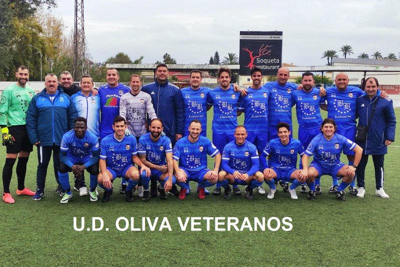Fútbol Veteranos: Denigrés vence por la mínima y es líder junto a Oliva Fútbol Veteranos: Denigrés vence por la mínima y es líder junto a Oliva