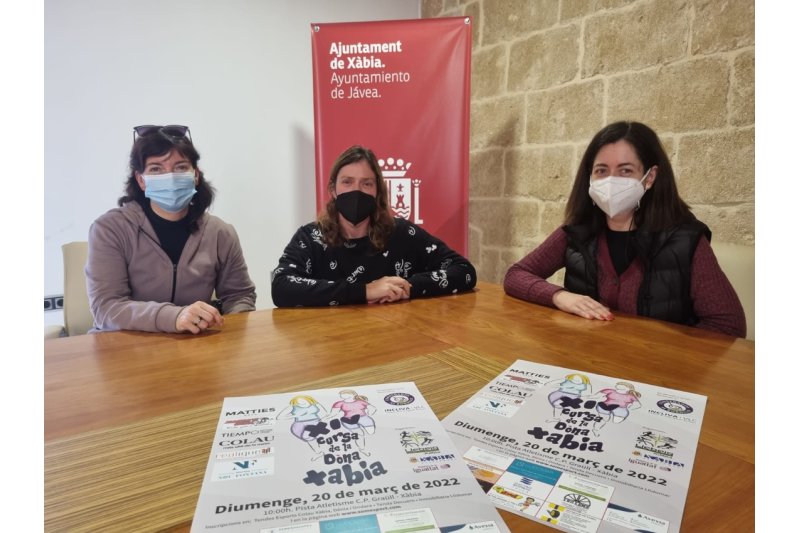 Xàbia retoma la Cursa de la Dona que destina la recaudación a fines benéficos Xàbia retoma la Cursa de la Dona que destina la recaudación a fines benéficos