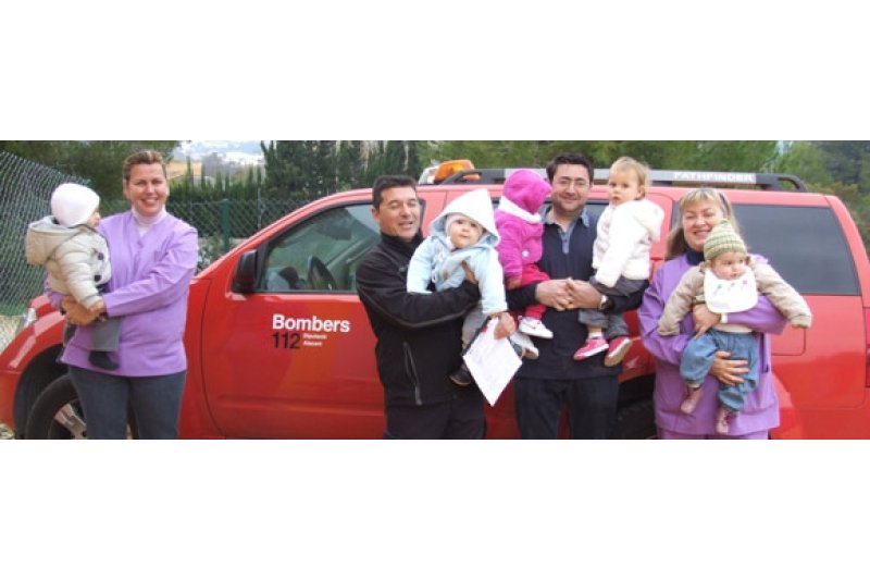 Simulacro de incendio en la escuela infantil Simulacro de incendio en la escuela infantil