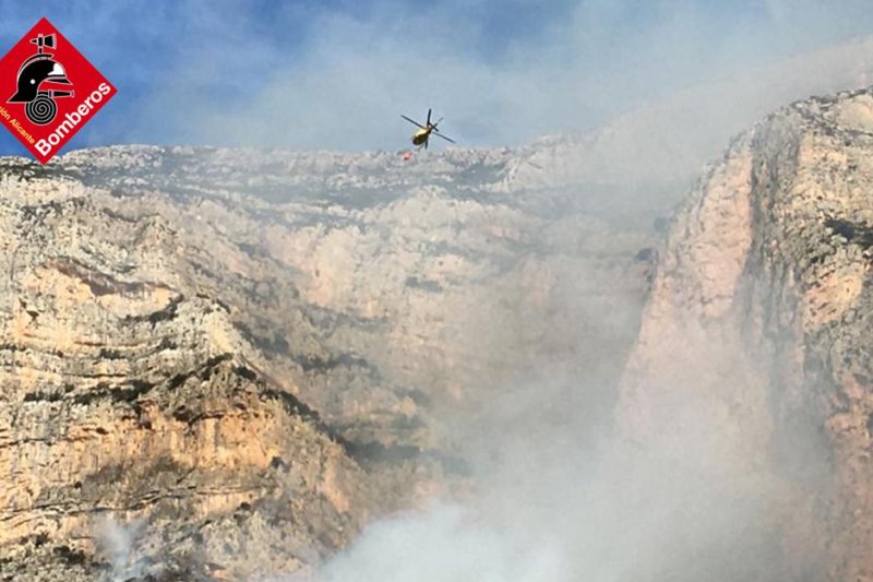 El incendio de Xàbia ya está controlado  El incendio de Xàbia ya está controlado