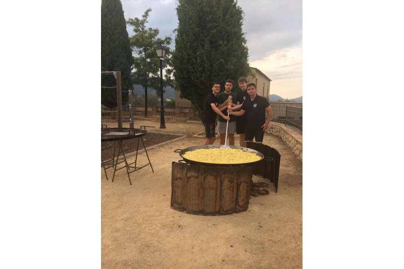 La apertura de la barraca de Orbeta inaugura el calendario festero de verano La apertura de la barraca de Orbeta inaugura el calendario festero de verano