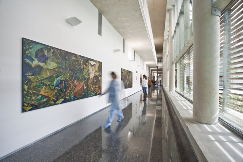 El Grupo sanitario Ribera trasladará algunos servicios extraordinarios desde Dénia a sus otros hospitales cuando finalice la concesión El Grupo sanitario Ribera trasladará algunos servicios extraordinarios desde Dénia a sus otros hospitales cuando finalice la concesión