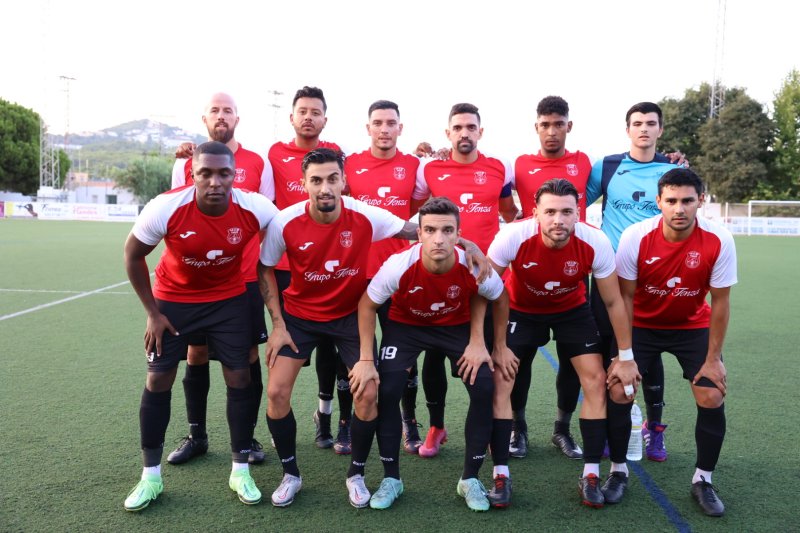 Regional Preferente: El Calpe luce un once de lujo en su primer amistoso de pretemporada Regional Preferente: El Calpe luce un once de lujo en su primer amistoso de pretemporada