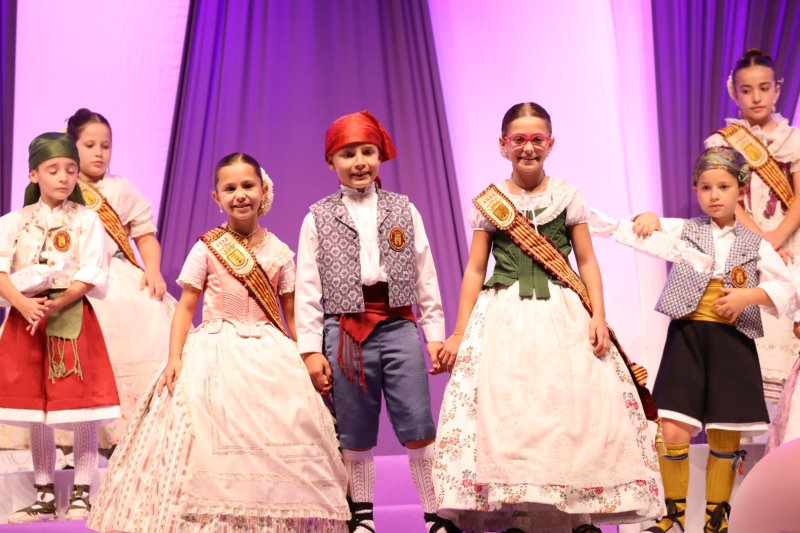 Les Festes de Pedreguer es presenten en una nit plena d’emocions i records Les Festes de Pedreguer es presenten en una nit plena d’emocions i records