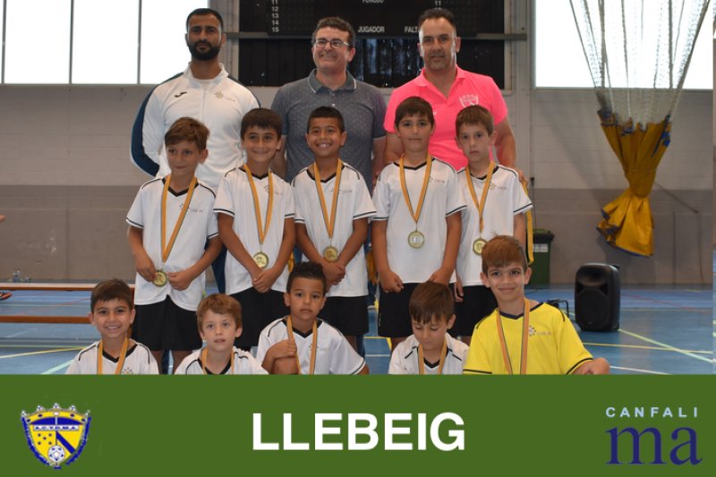 Fútbol Sala: La Xara, en alevín, y Paidos, en benjamín, triunfan en las ligas escolares de Dénia Fútbol Sala: La Xara, en alevín, y Paidos, en benjamín, triunfan en las ligas escolares de Dénia