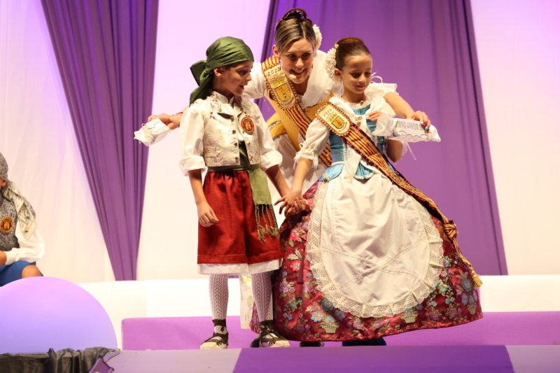 Les Festes de Pedreguer es presenten en una nit plena d’emocions i records Les Festes de Pedreguer es presenten en una nit plena d’emocions i records