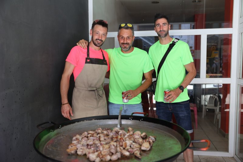 I la millor paella de les festes de Pedreguer és… I la millor paella de les festes de Pedreguer és…
