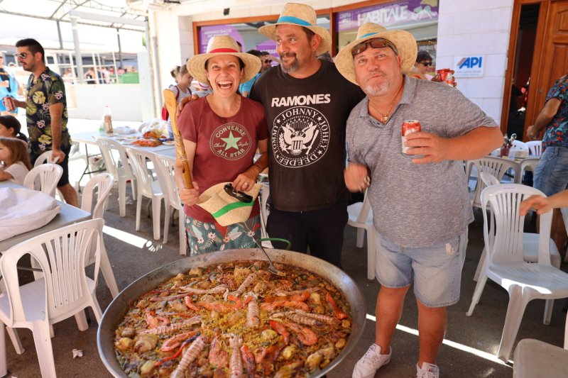 I la millor paella de les festes de Pedreguer és… I la millor paella de les festes de Pedreguer és…