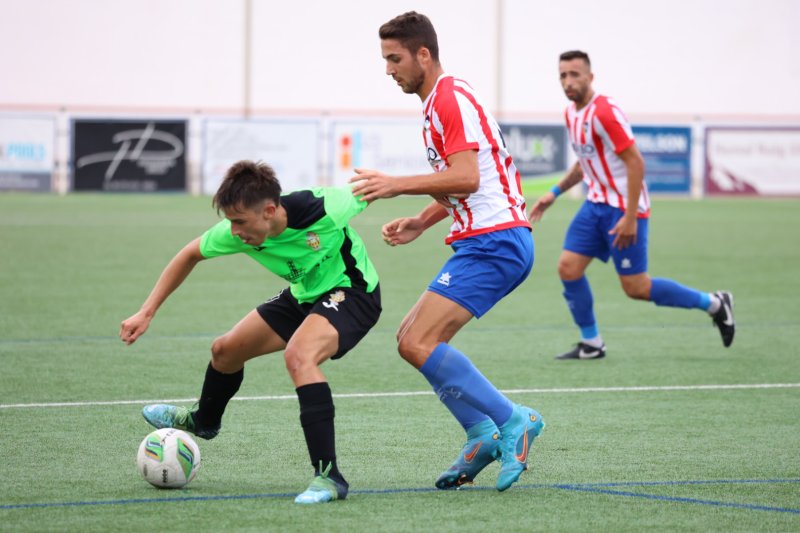 Regional Preferente: El Jávea se estrena con un sufrido triunfo ante el Sueca (1-0) Regional Preferente: El Jávea se estrena con un sufrido triunfo ante el Sueca (1-0)