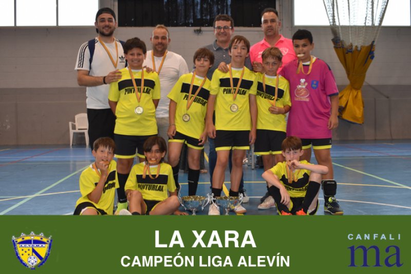 Fútbol Sala: La Xara, en alevín, y Paidos, en benjamín, triunfan en las ligas escolares de Dénia Fútbol Sala: La Xara, en alevín, y Paidos, en benjamín, triunfan en las ligas escolares de Dénia