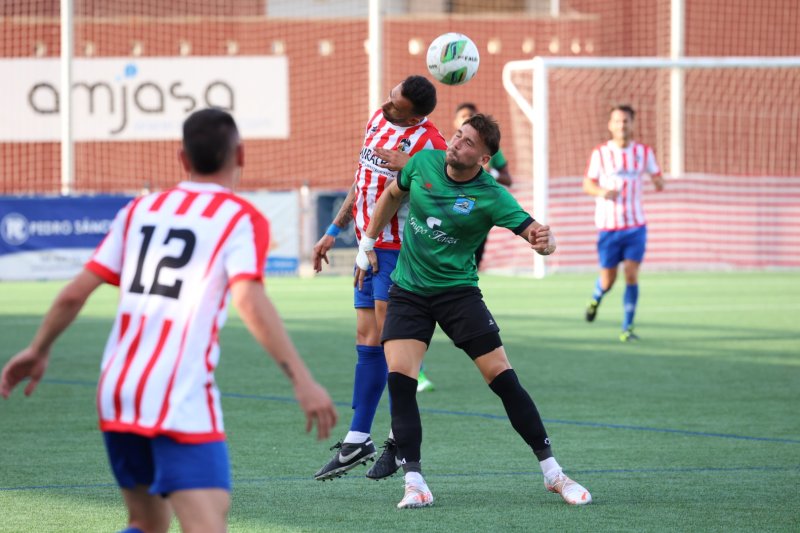 Regional Preferente: Jávea-Calpe empatan sin goles, y el Dénia cae en L’Olleria por la mínima (1-0) Regional Preferente: Jávea-Calpe empatan sin goles, y el Dénia cae en L’Olleria por la mínima (1-0)