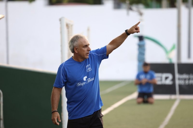 Regional Preferente: El Calpe luce un once de lujo en su primer amistoso de pretemporada Regional Preferente: El Calpe luce un once de lujo en su primer amistoso de pretemporada