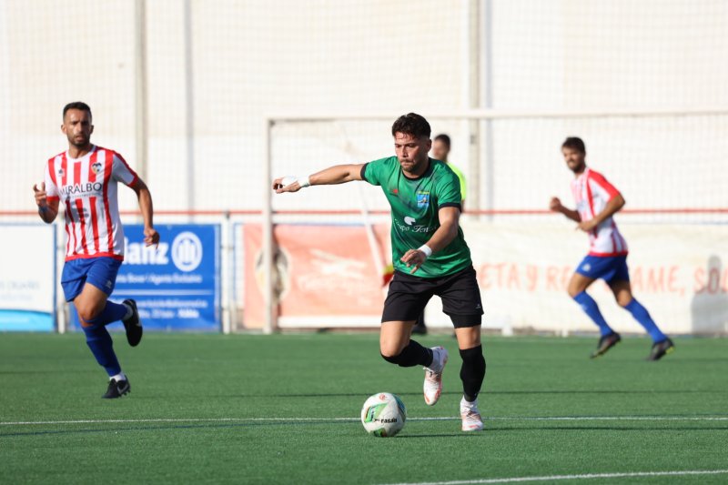 Regional Preferente: Jávea-Calpe empatan sin goles, y el Dénia cae en L’Olleria por la mínima (1-0) Regional Preferente: Jávea-Calpe empatan sin goles, y el Dénia cae en L’Olleria por la mínima (1-0)