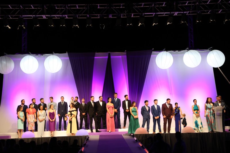 Les Festes de Pedreguer es presenten en una nit plena d’emocions i records Les Festes de Pedreguer es presenten en una nit plena d’emocions i records