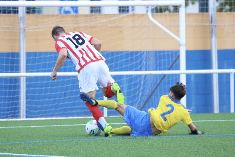 Regional Preferente: Dénia y Jávea empatan (1-1)  y el Cape cae en casa (0-1)  Regional Preferente: Dénia y Jávea empatan (1-1)  y el Cape cae en casa (0-1)