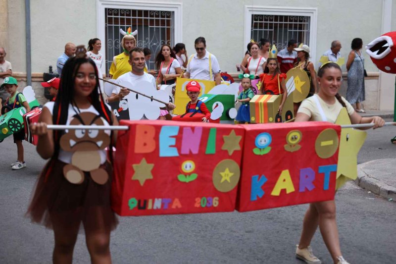 GALERIA de FOTOS de la DESFILADA de CARROSSES de les FESTES de BENIARBEIG GALERIA de FOTOS de la DESFILADA de CARROSSES de les FESTES de BENIARBEIG