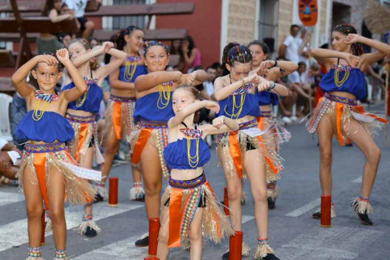 GALERIA de FOTOS de la DESFILADA de CARROSSES de les FESTES de BENIARBEIG GALERIA de FOTOS de la DESFILADA de CARROSSES de les FESTES de BENIARBEIG