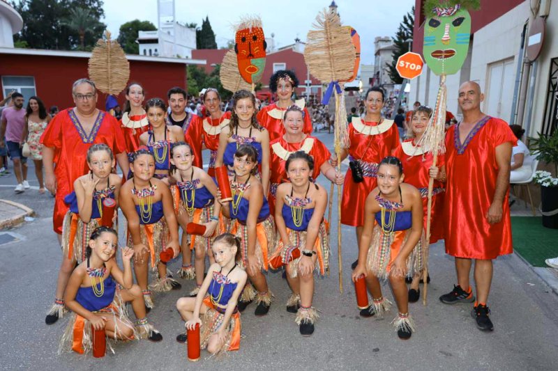 GALERIA de FOTOS de la DESFILADA de CARROSSES de les FESTES de BENIARBEIG GALERIA de FOTOS de la DESFILADA de CARROSSES de les FESTES de BENIARBEIG