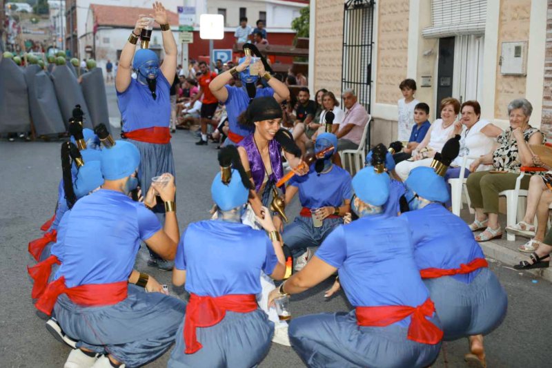 GALERIA de FOTOS de la DESFILADA de CARROSSES de les FESTES de BENIARBEIG GALERIA de FOTOS de la DESFILADA de CARROSSES de les FESTES de BENIARBEIG