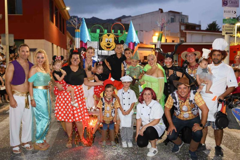 GALERIA de FOTOS de la DESFILADA de CARROSSES de les FESTES de BENIARBEIG GALERIA de FOTOS de la DESFILADA de CARROSSES de les FESTES de BENIARBEIG