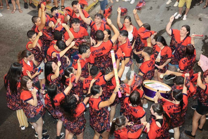 GALERIA de FOTOS de la NIT del PREGÓ de les FESTES de JULIOL de PEDREGUER GALERIA de FOTOS de la NIT del PREGÓ de les FESTES de JULIOL de PEDREGUER