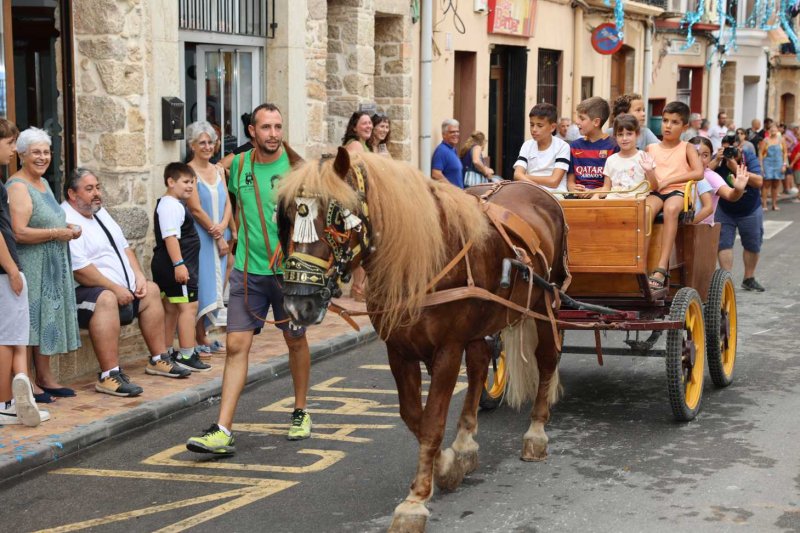 GALERIA de FOTOS de l’ENTRADA de la MURTA i PROGRAMA de FESTES de LLÍBER GALERIA de FOTOS de l’ENTRADA de la MURTA i PROGRAMA de FESTES de LLÍBER