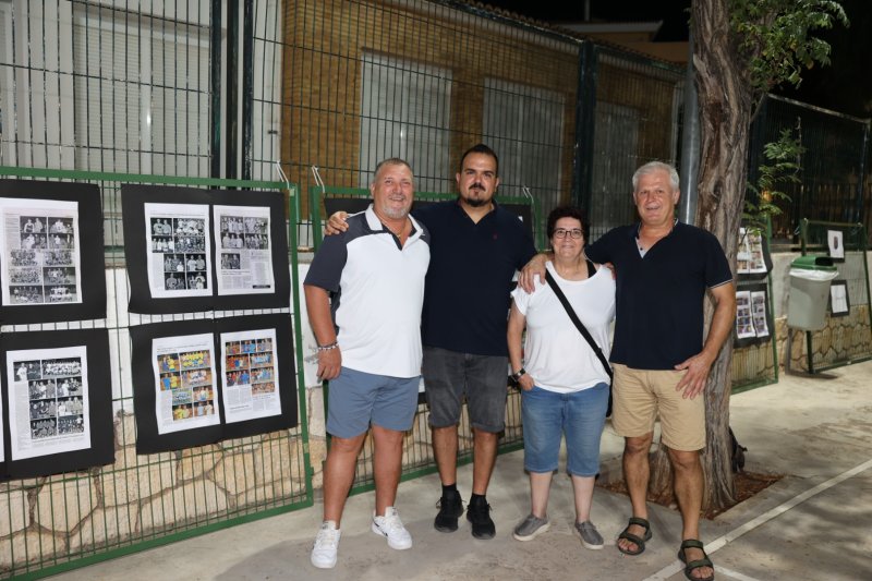 Bar Colom (senior) i Piscinas Nacionales (veterans) guanyen el Trofeu Pepe de Futbol Sala de la Xara Bar Colom (senior) i Piscinas Nacionales (veterans) guanyen el Trofeu Pepe de Futbol Sala de la Xara